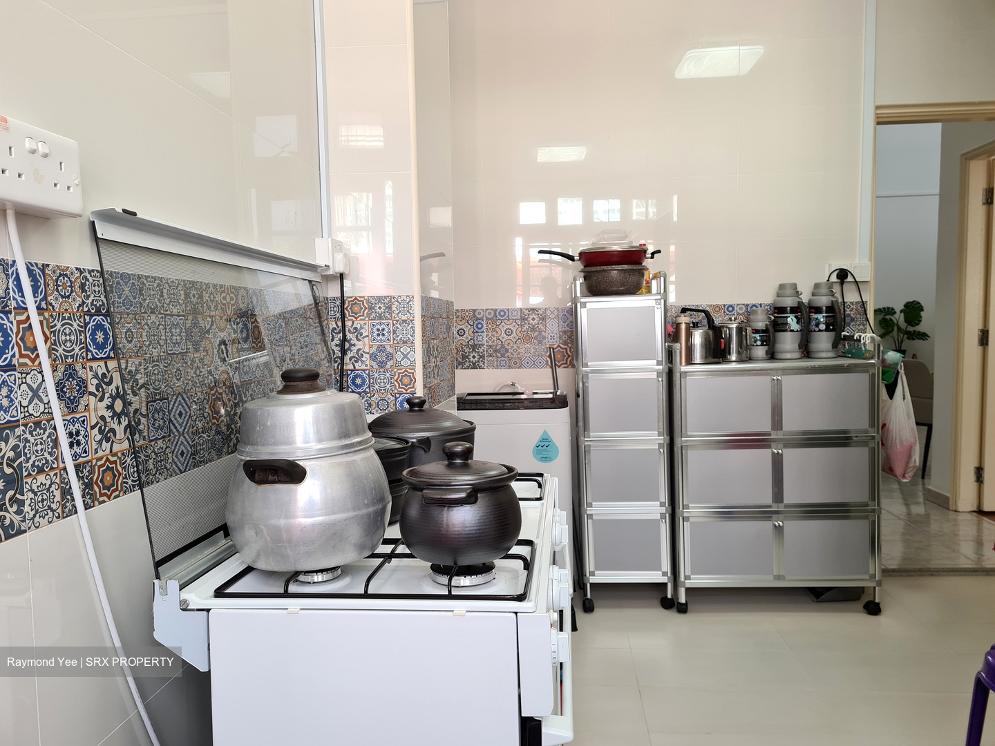 Sembawang Road (D26), Shop House #592488301